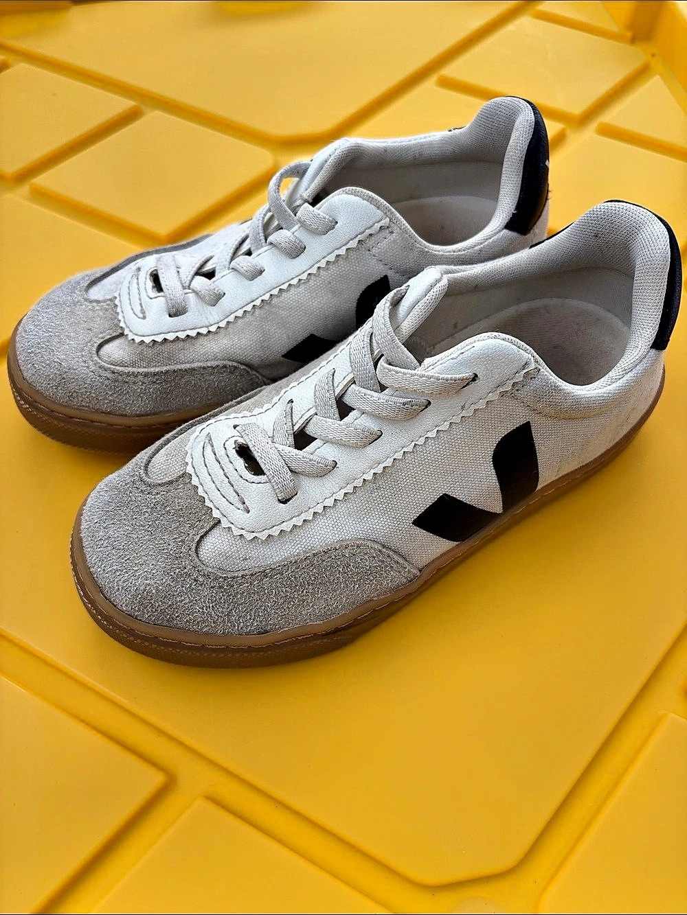 Veja Kids Small Canvas  Sneakers EU 32/ US 1